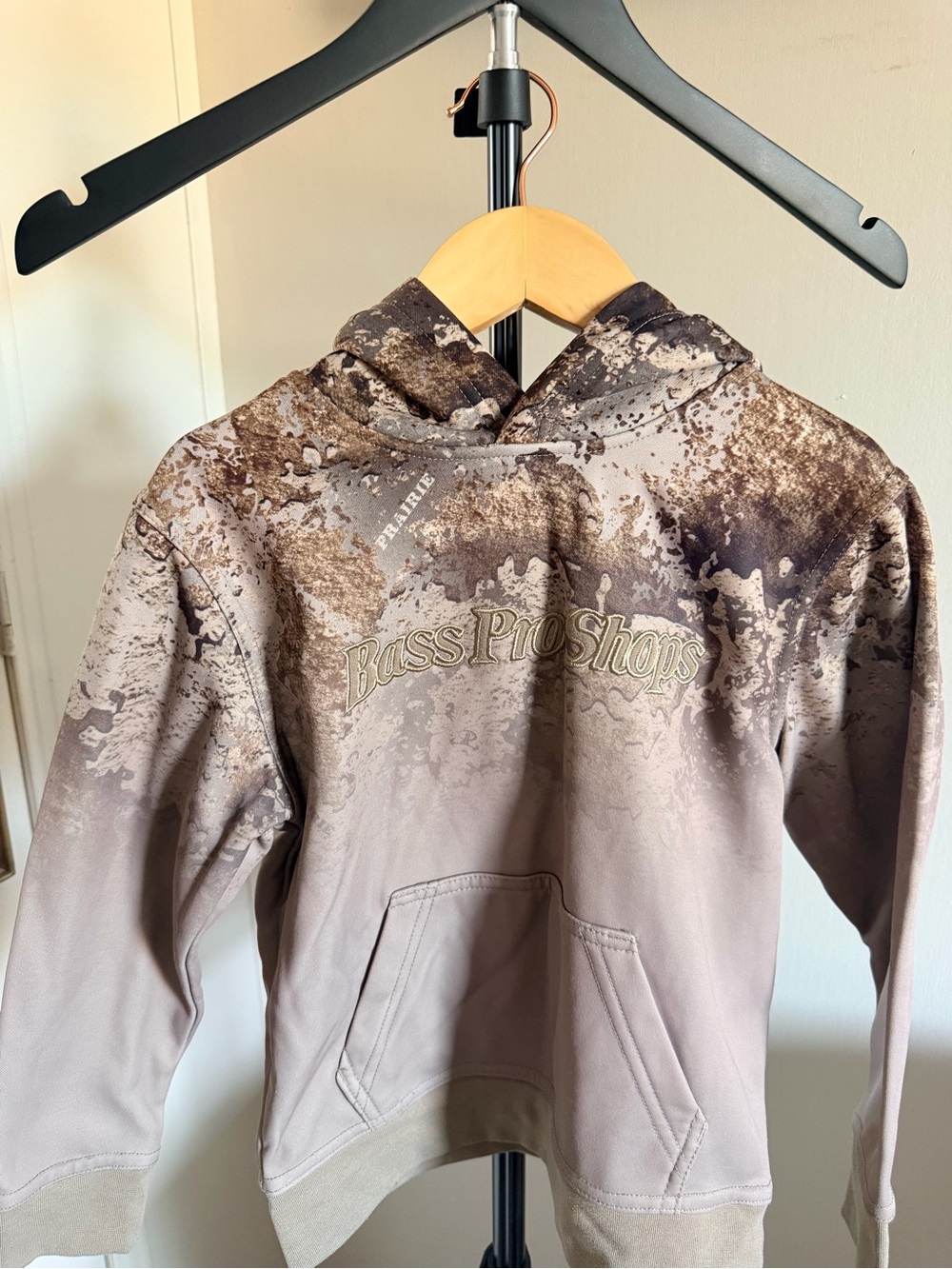 Bass Pro Shops Kids Camo Pullover Hoodie – Size Small